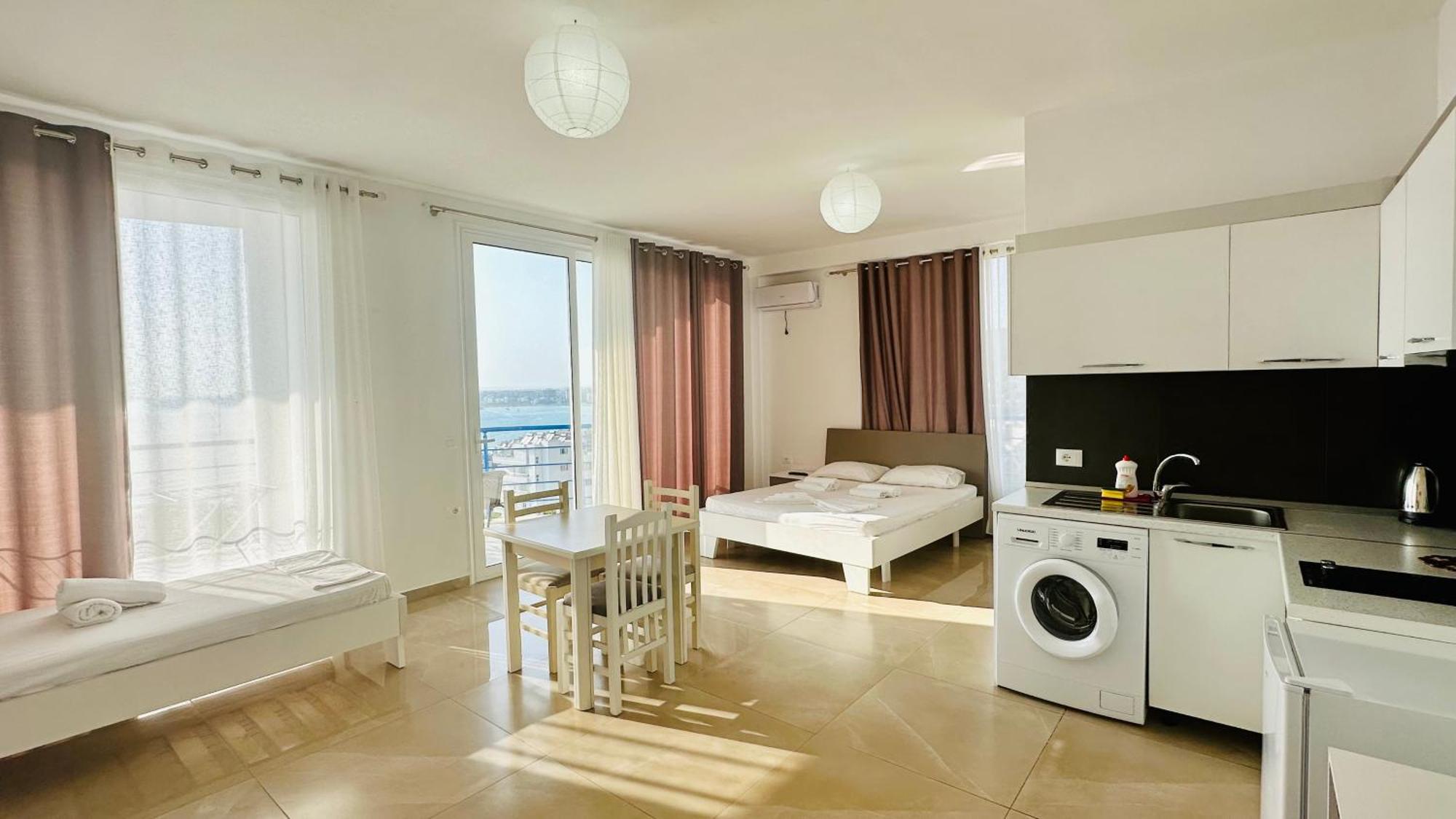 Jico Travel - Villa Colombo Vlore Bilik gambar