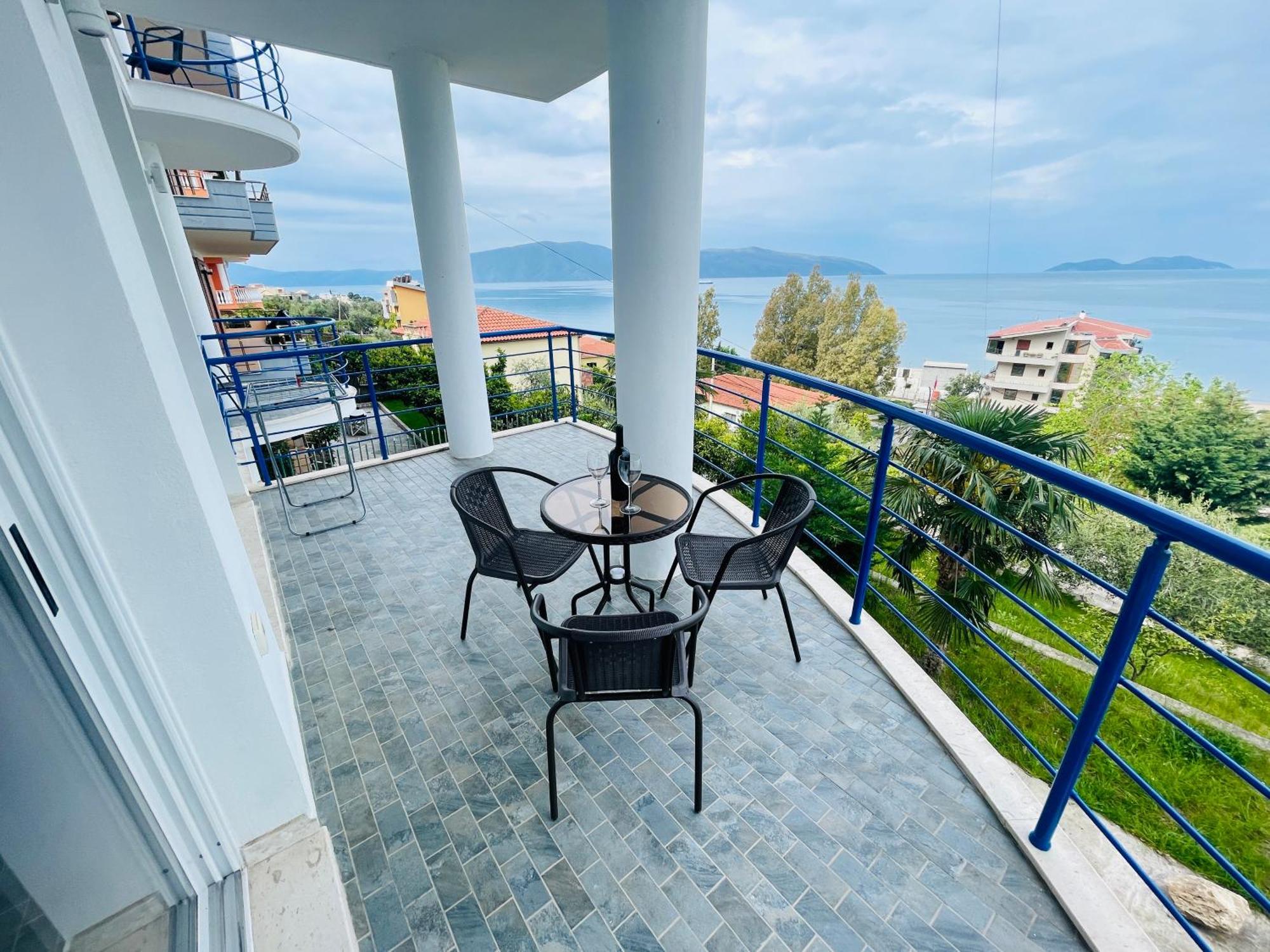 Jico Travel - Villa Colombo Vlore Bilik gambar
