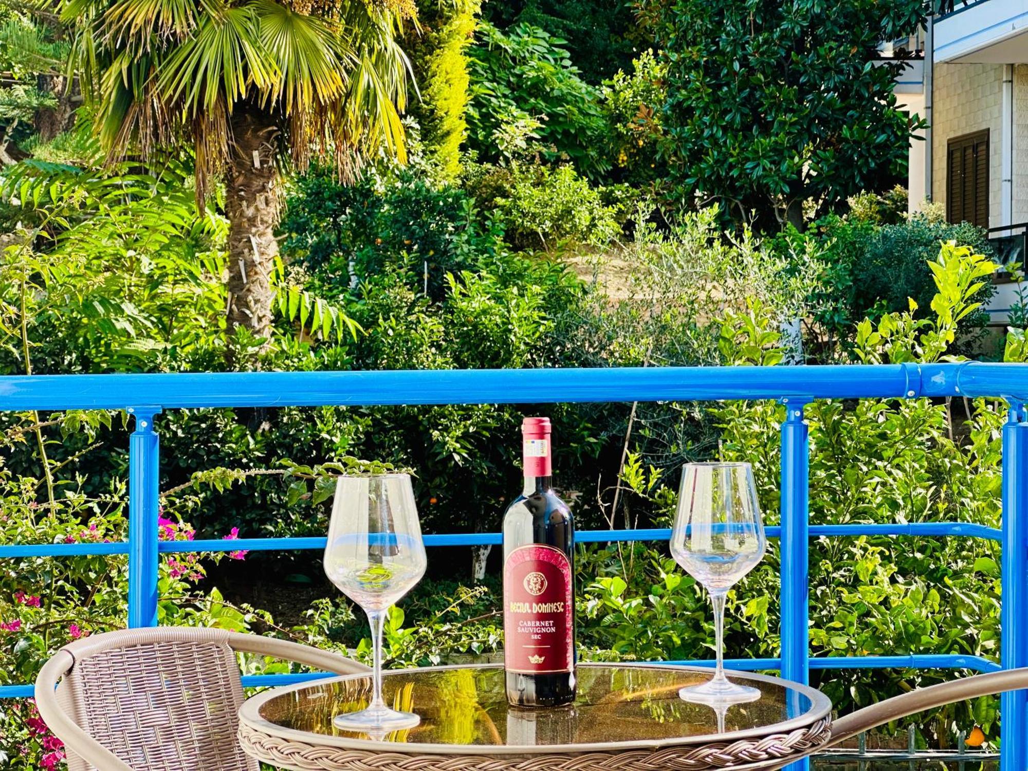 Jico Travel - Villa Colombo Vlore Bilik gambar