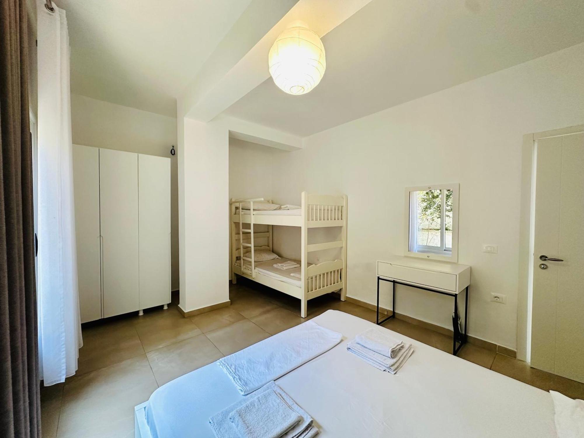 Jico Travel - Villa Colombo Vlore Bilik gambar